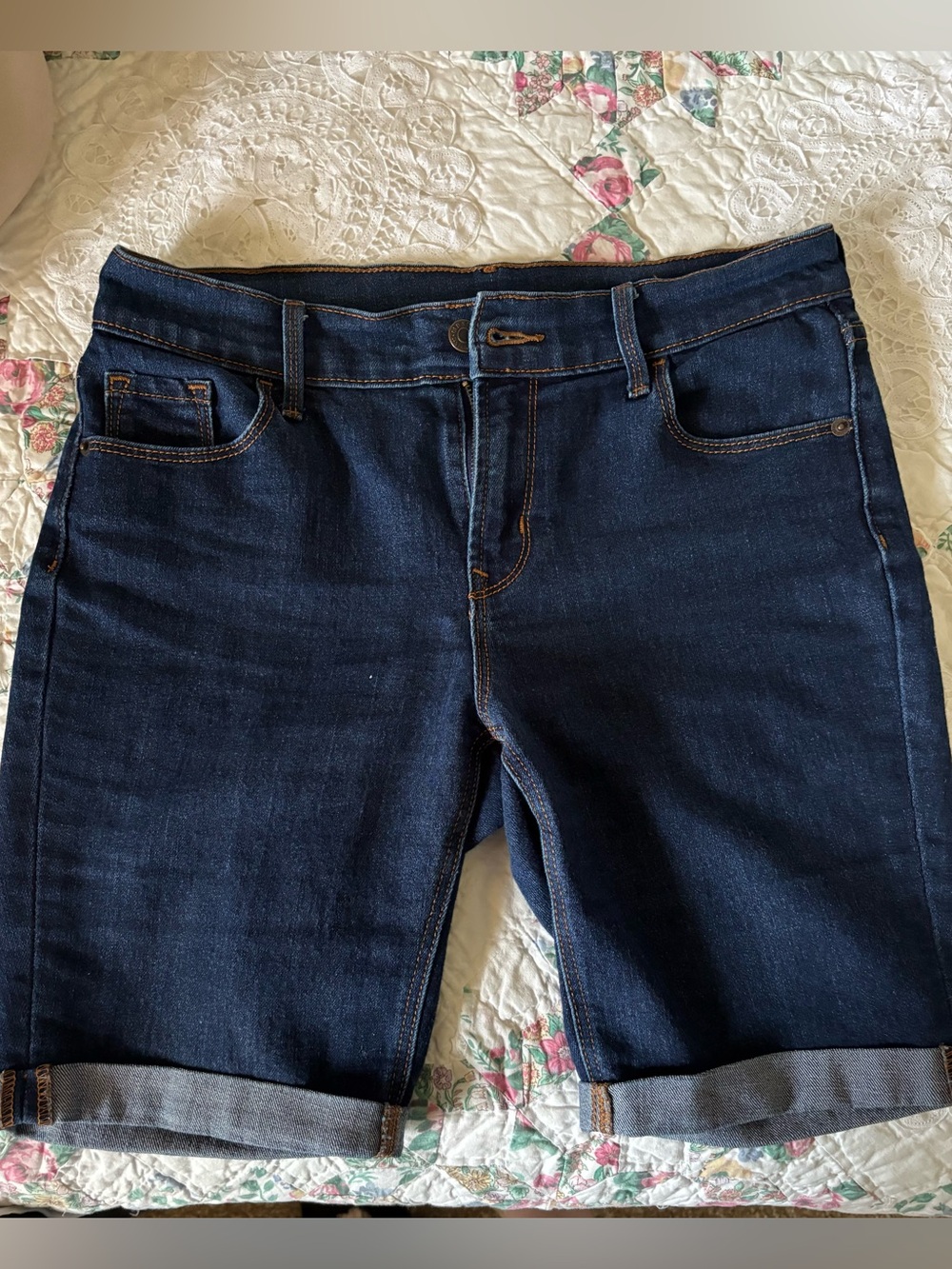 Old Navy ladies Dark Blue Denim Bermuda Shorts